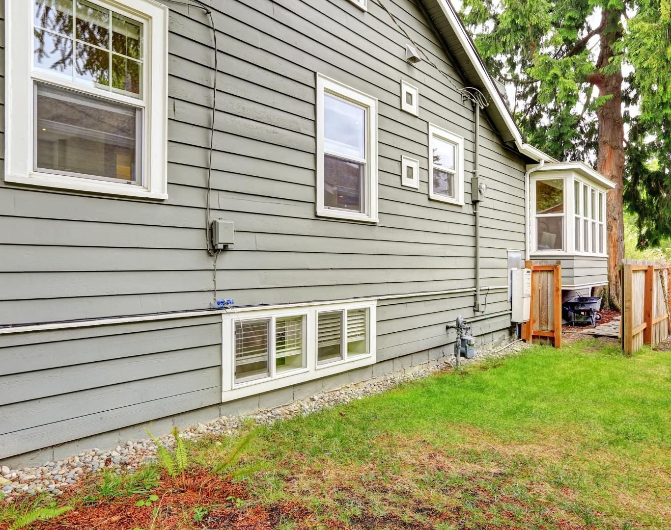 Energy-efficient siding replacement in Mount Pleasant, SC for coastal homes