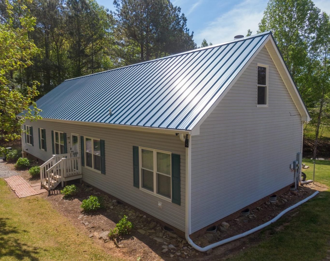 Local roof repair near me in Moncks Corner, SC by experienced roofing professionals
